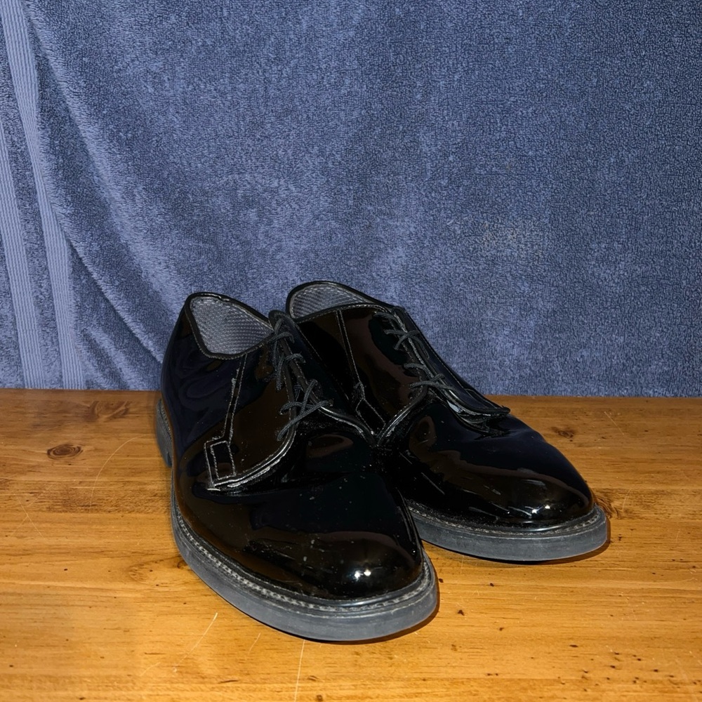 Men's Black Dress Shoes bates lites